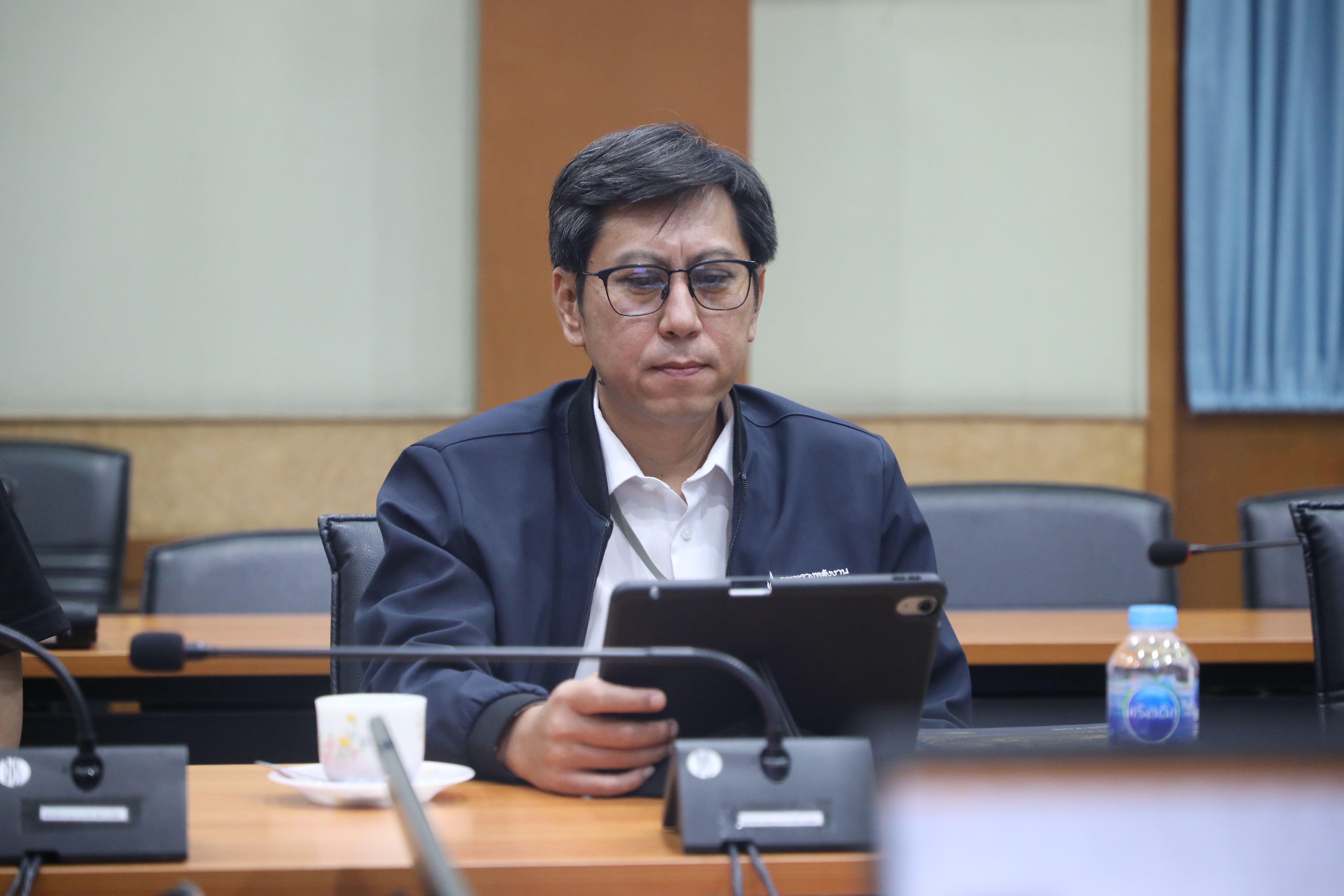 title - ส.ป.ก. ประชุมเรื่องการขออนุญาตใช้ประโยชน์ที่ดินและการเก็บค่าตอบแทนการใช้ประโยชน์ที่ดินในเขตพื้นที่สำนักงานการปฏิรูปที่ดินเพื่อเกษตรกรรมต่อการประกอบกิจการปิโตรเลียม